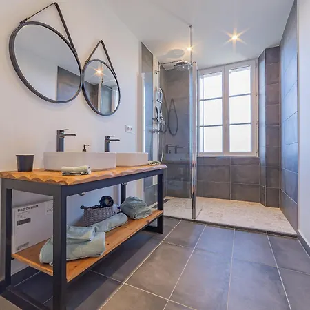 Les Du Chateau Сasa de vacaciones