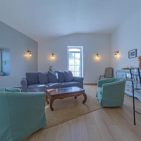 Сasa de vacaciones Les Du Chateau